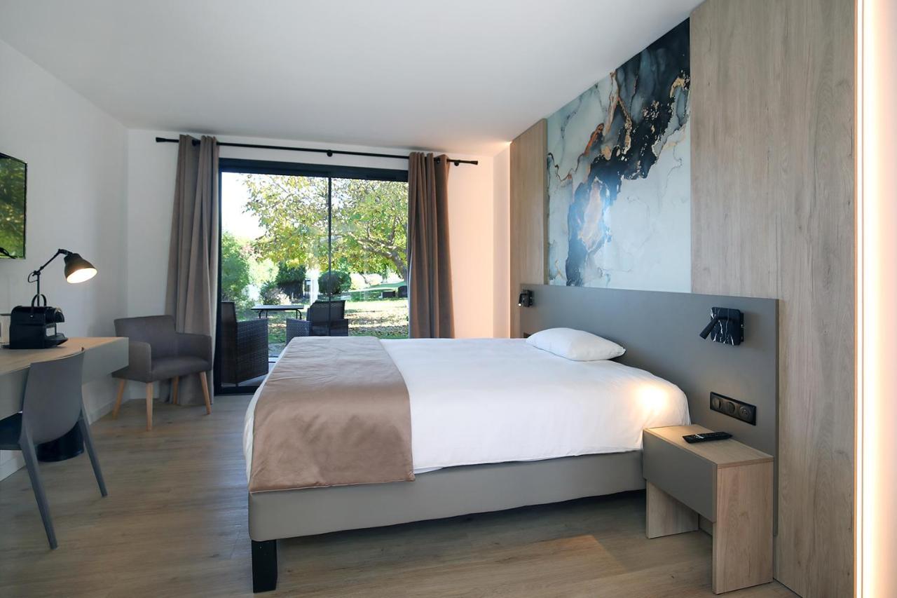 Logis Hotel & Spa Dejeunez Sous L'Arbre Rousset  Bagian luar foto