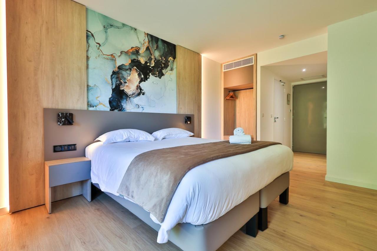 Logis Hotel & Spa Dejeunez Sous L'Arbre Rousset  Bagian luar foto
