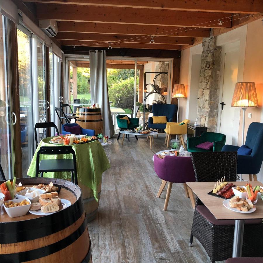 Logis Hotel & Spa Dejeunez Sous L'Arbre Rousset  Bagian luar foto